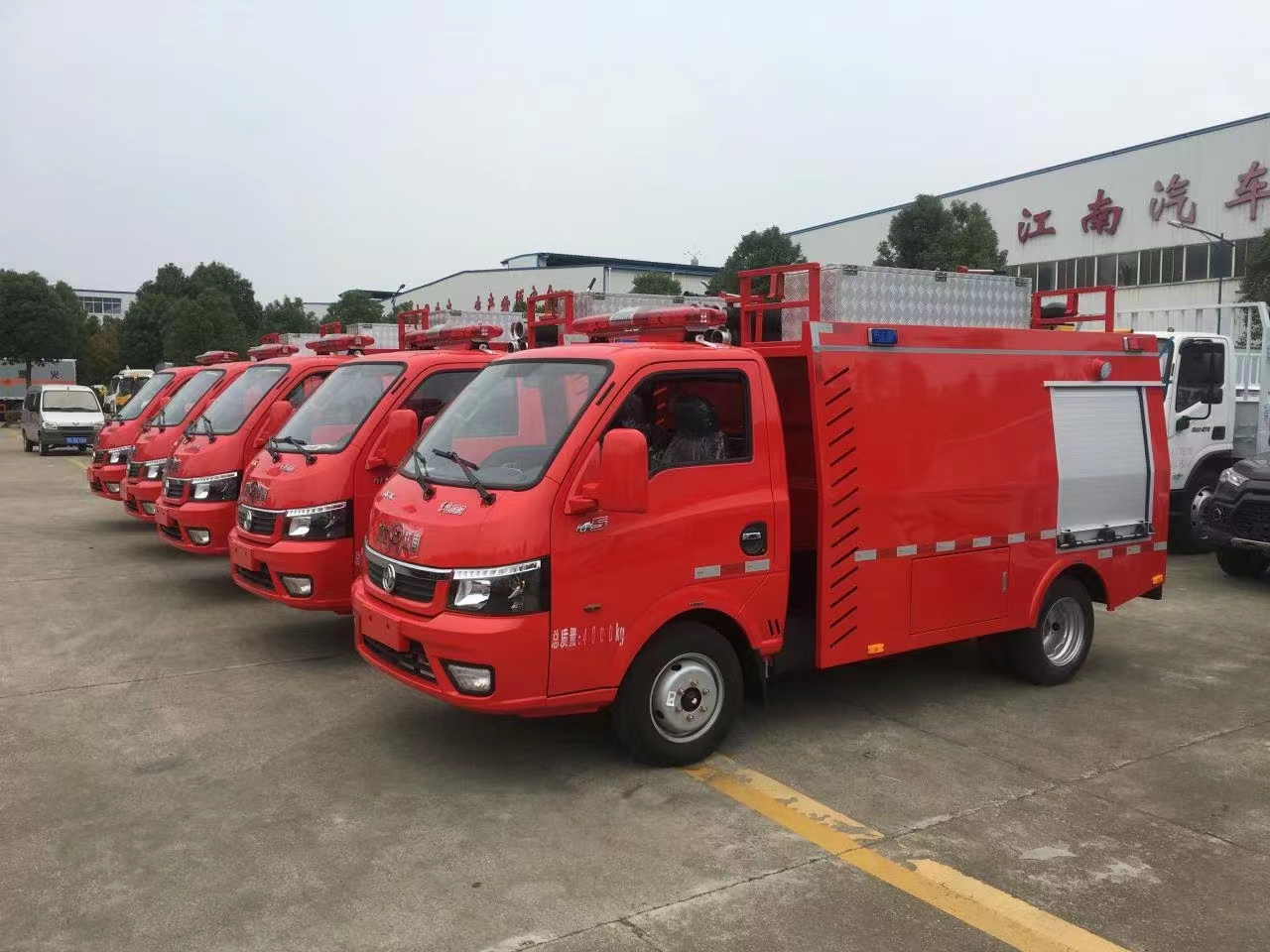 東風(fēng)途逸小型水罐消防車(chē)操作視頻